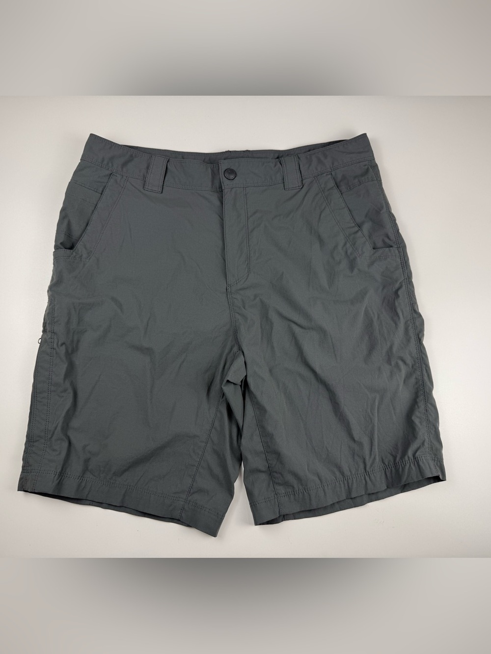 Royal Robbins Gray Chino Hiking Outdoors Travel Nylon Shorts Mens 34 10” Inseam